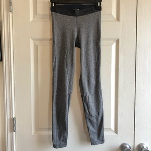 Heather Gray Nike Pro Leggings Small